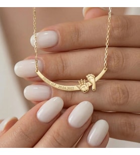 Kişiye Özel 925 Ayar Gümüş Minimal Bebek El Ayak İzi Detaylı İsim Tarih Kolye (Gold)