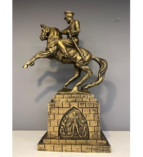 PERAMARİ ATATÜRK HEYKELİ