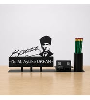 Atatürk İmzalı Metal Masa İsimliği - Kişiye Özel, Mesleklere Özel İsimlik - Metal Ofis İsimliği, Kalemlik ve Kartlık Seti- Yeni İş, Terfi Hediyesi