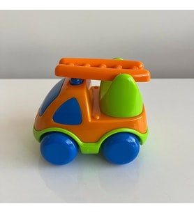 Turuncu Yeşil Küçük İtfaiye Arabası  Merdivenli Araba  11x10 Cm  Mavi Su Dünyası (Çok Renkli)