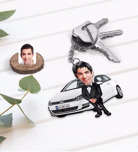 BK Gift Kişiye Özel Erkek VW Golf Figürlü Plakalı Ahşap Karikatür Anahtarlık-1