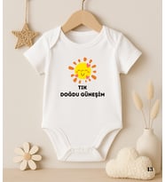 Tık Doğdu Güneşim Yazılı Bebek Body Zıbın & Yenidoğan Hediyesi & Bebek Hediyeleri (Pamuk Beyaz)