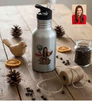 Kişiye Özel Karikatürlü Kadın Öğretmen Pipetli Matara Gri Öğretmenler Günü Hediyesi