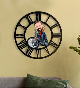Kişiye Özel Motorcu Karikatür 3D Ahşap Mdf Duvar Saati 175