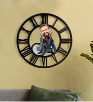 Kişiye Özel Motorcu Karikatür 3D Ahşap Mdf Duvar Saati 175