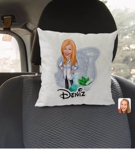 BK Gift Kişiye Özel İsimli Kadın Eczacı Karikatürlü Kare Araç Koltuk Yastığı-1