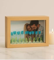 BK Gift Kişiye Özel Fotoğraflı Ahşap Led Işıklı Çiçek Detaylı Fotoğraf Çerçevesi, Ev Hediyesi, Sevgiliye Hediye