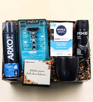 Arko Men Tıraş Köpüğü & Tıraş Bıçağı & Nıvea Tıraş Sonrası Losyon & Erkek Deodorant & Siyah Kupa Hediye Seti