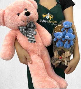 Özel Tasarım 3'lü Peluş Ayıcık Buketi ve Büyük Boy Pembe Peluş Ayıcık (Model 4)