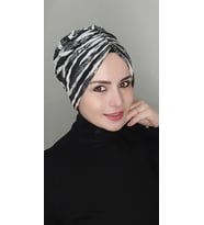 Kadın Tesettür Büzgü Trend Bone Siyah Beyaz Simli