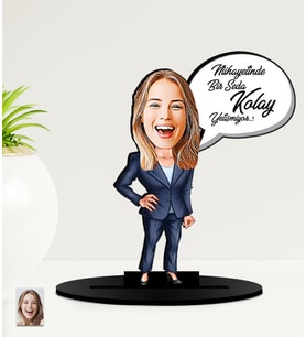 Kişiye Özel Kolay Yetişmiyor   Karikatürlü  Mdf Biblo (Çok Renkli)