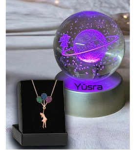 Renk Değiştiren Led Işıklı Cam Satürn Kız Küre Lamba Kristal Top Ve Uçan Balonlu Kız Kolye