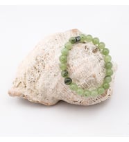 Prehnite Doğal Taş Bileklik ve Kutusu (Yeşil)