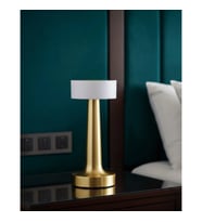 Kablosuz LED Masa Lambası – Dokunmatik Kontrollü 3 Renk Işık ve Dimmer Ayarlı
