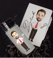 Kişiye Özel Karikatür Tasarım Defter Kalem Matara Hediye Seti 96509