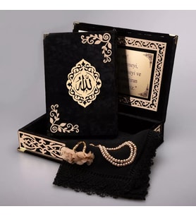 Şal + Tesbih + Kuran Hediye Seti (Orta Boy, ŞemsLafzatullah, Gold Pleksi, Raşel Kutu, Siyah)
