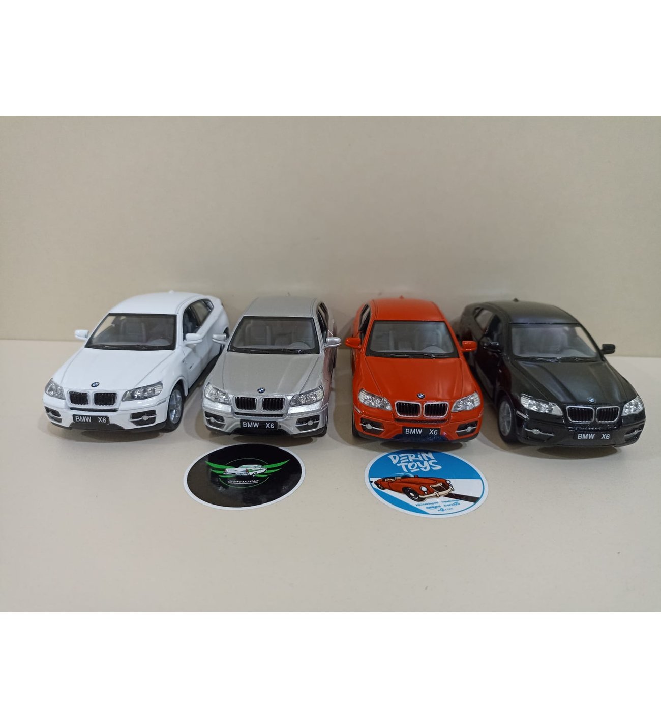  X6 xDrive50i ミニカー BMW X6 Metal Model Oyuncak Araba 13 Cm ( ÖZEL PLAKALI ) (Gri)
