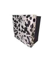GIPTA DESTA KARE HEDİYE KUTUSU BX3322 F 250x250x120mm - TEKLİ