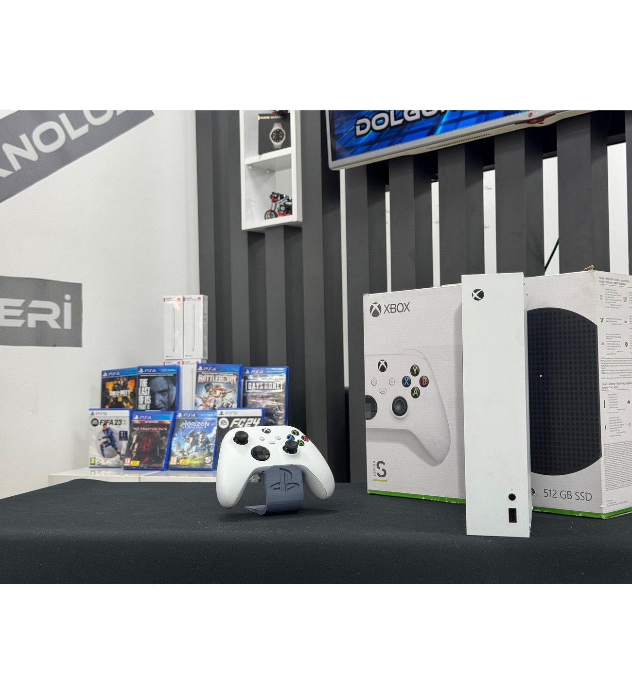 Xbox Series S 512GB　おまけあり　営業所発送 Xbox Series S 512GB Tek Kol Kutulu (İKİNCİ EL)