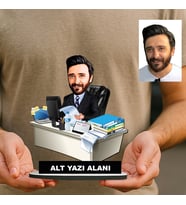 Kişiye Özel Memur Karikatürlü 18 cm MDF Masaüstü Biblo - Memur Hediyesi İş Arkadaşına ve Meslek Sahibine Hediye