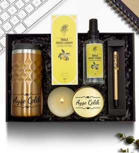 Kişiye Özel Gold 300 ML Kristal Termos & Rebul Kolonya & İmza Kalemi & Metal Kutulu Mum Hediye Seti