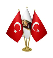 Masa Üstü Atatürk Bayrağı Türk Bayrağı Üçlü Pirinç Direk Masa Bayrak Seti