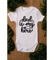 Unisex Bebek Dad Is My Hero Yazılı Beyaz Çıtçıtlı