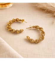 Gold Renk Burgu Yarım Ay Halka Çelik Küpe