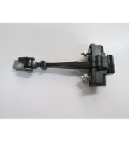RENAULT CAPTUR- 13/19; ARKA KAPI DURDURUCUSU SAĞ/SOL AYNI (ADET) (KAPI GERGİSİ) 824305607R 1416-2825