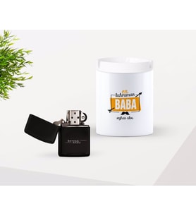 BK Gift Kişiye Özel Babalar Günü Hediyesi En Kahraman Baba Tasarımlı Seramik Kül Tablası ve Benzinli Çakmak Seti-1 (Model 1)