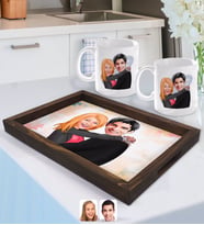 BK Gift Kişiye Özel Sevgililer Karikatürlü Doğal Ahşap Tepsi ve 2’li Kupa Bardak Seti-88