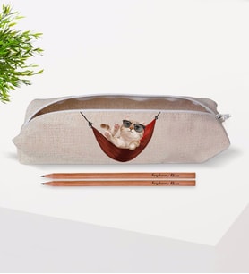 BK Gift Kişiye Özel Kedi Tasarımlı Keten Bez Kalemlik ve İsimli Ahşap Kurşun Kalem Hediye Seti-1