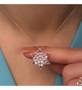 Beyaz Taşlı Lotus Çiçeği Kolye-925 Ayar Gümüş