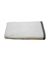 Çiçek Desenli Banyo Havlusu %100 Pamuklu 70x140 Cm - Krem Bej