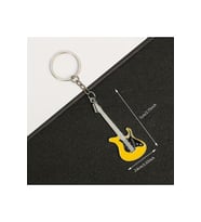 Gitar Sarı Gitarist Hediye Anahtarlık veya Çanta Süsü (Çok Renkli)
