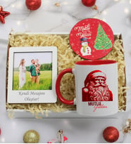 Kişiye Özel Fotoğraflı Çerçeve & Kırmızı İçli Yılbaşı Kupası & Bardak Altlığı Noel Hediye Seti