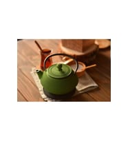 Taşev T0078 Linden Sümbül 750 Ml Fıstık Yeşil Döküm Demlik Çaydanlık