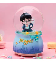 Harry Potter Magic Tasarım Işıklı Müzikli Püskürtmeli Büyük Boy Kar Küresi