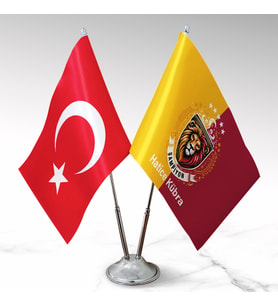Aslan Ruhlu Patronlara Özel Masa Bayrağı Takımı