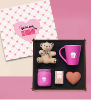 İyi Ki Sen Sevgilim Hediye Kutusu  Kupa, Mum, Kahve ve Peluş Ayıcık (Pembe)