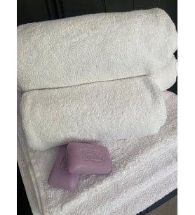 Otel Tipi 10 Adet Ayak İzi Havlusu 50X70 250 Gr. (Beyaz)