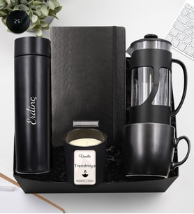 Kişiye Özel 500 ML Siyah Dereceli Termos & Siyah French Press & Siyah Defter & Siyah Kupa & Vanilya Kokulu Bardak Mum Hediye Seti