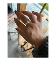 AYARLANABİLİR GOLD RENK KARE TAŞ DİLİMLİ YÜZÜK ACR0034