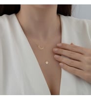 Kişiye Özel Sallantılı Zarif Ay Kolye 925K Gümüş (Gold)