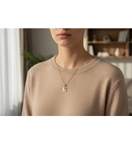 STİL İNCİSİ/XUPING JEWELRY K TAŞŞIZ HARF KOLYE (Altın Rengi)