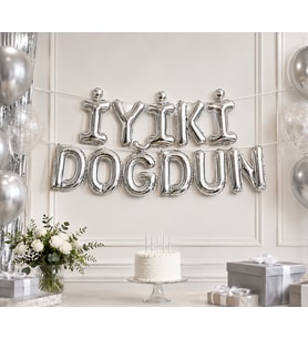 İyi Ki Doğdun Gümüş Folyo Balon Yazı Seti 15 Parça İpli Doğum Günü Parti Süsü Dekoru