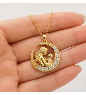 925 Ayar Gümüş Hilal İçinde Anne Bebek Figürlü Gold Kolye