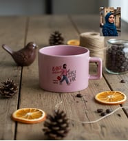 Kişiye Özel Karikatürlü Bana Hayransın Lüks Pastel Fincan Doğum Günü Hediyesi