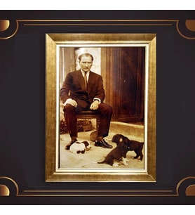 Altın Varaklı Çerçeveli Paspartulu Atatürk Tablo TR0636 (Gold)