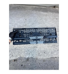 Araba Pleksi Plakalık